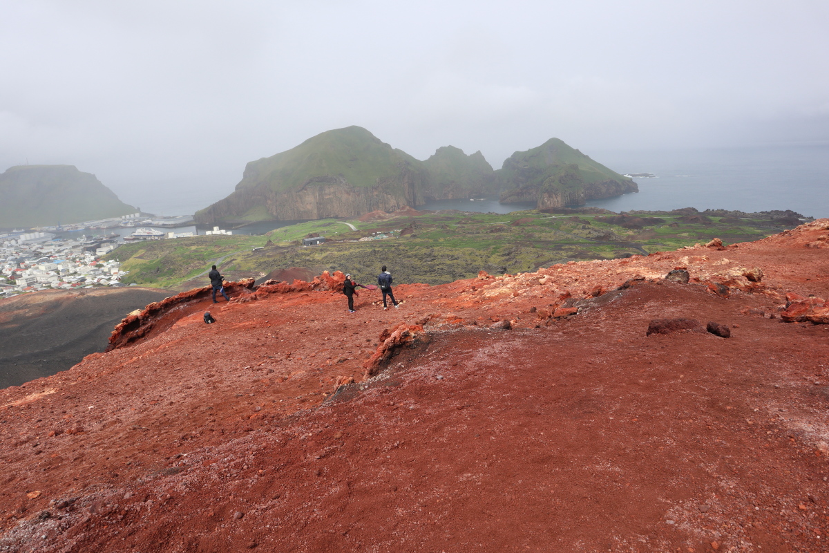 Heimaey basalt [559 kb]