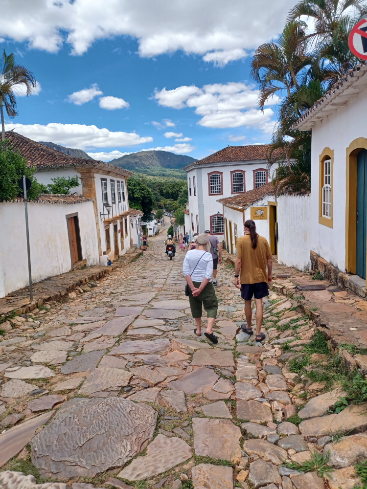 street in Tiradentes [323 kb]