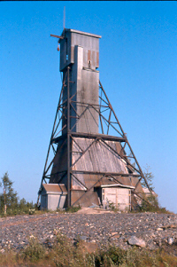 Gold mines of Geraldton [56 kb]